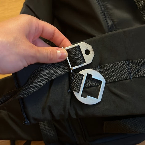 Green Hiking Backpack, Vintage, Excellent condition gear - Picture 7 of 9